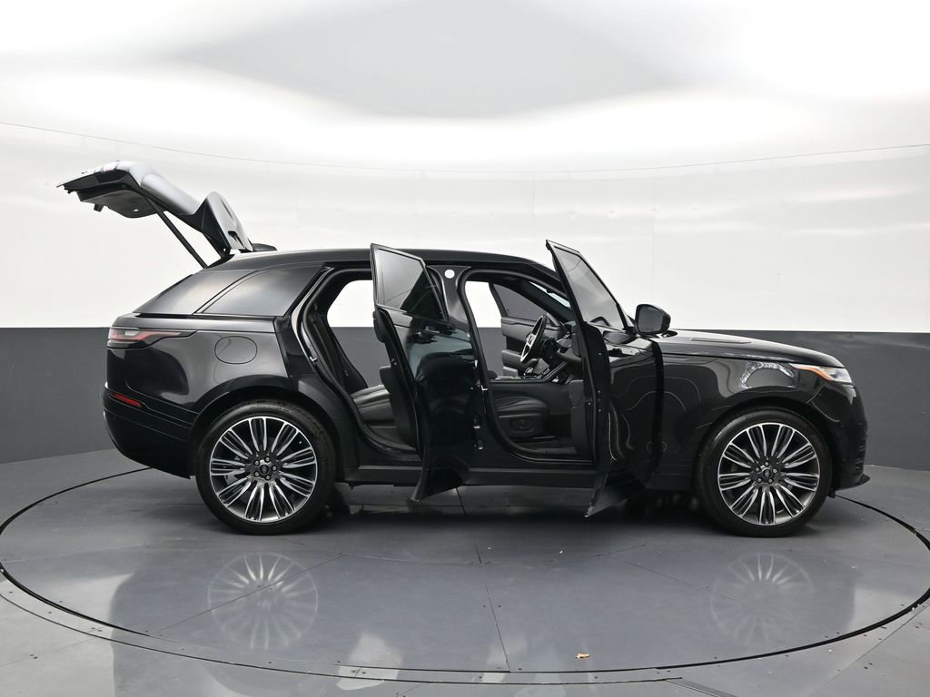 Used 2022 Land Rover Range Rover Velar R-Dynamic S AWD/4WD image 26