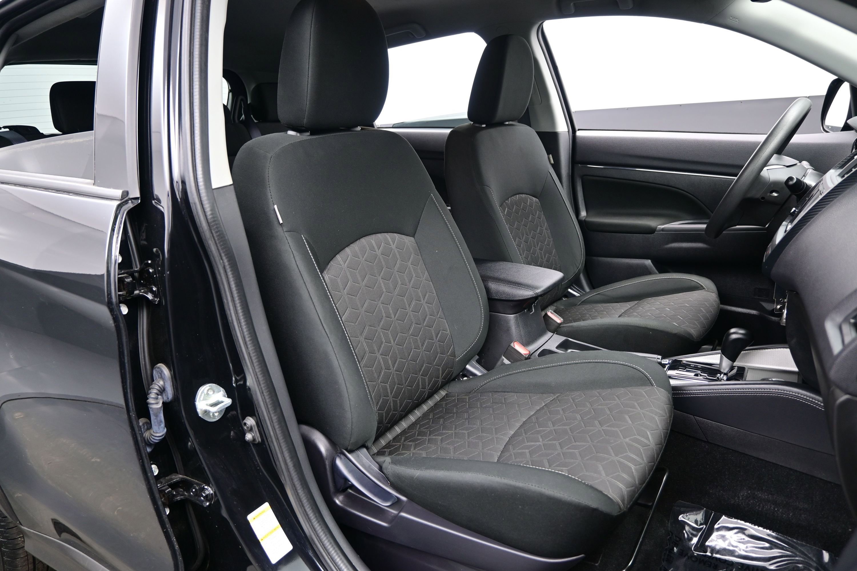 Used 2024 Mitsubishi Outlander Sport AWD image 13