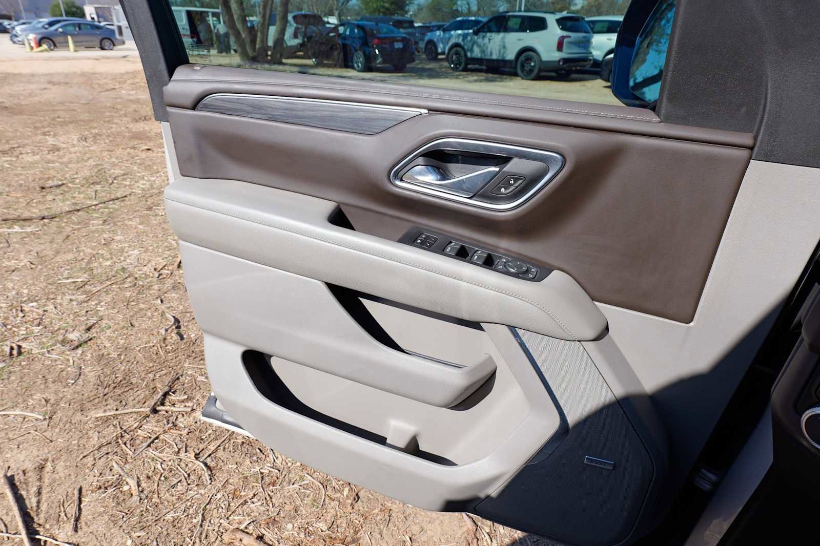 Used 2021 GMC Yukon XL SLT w/ SLT Luxury Plus Package image 19