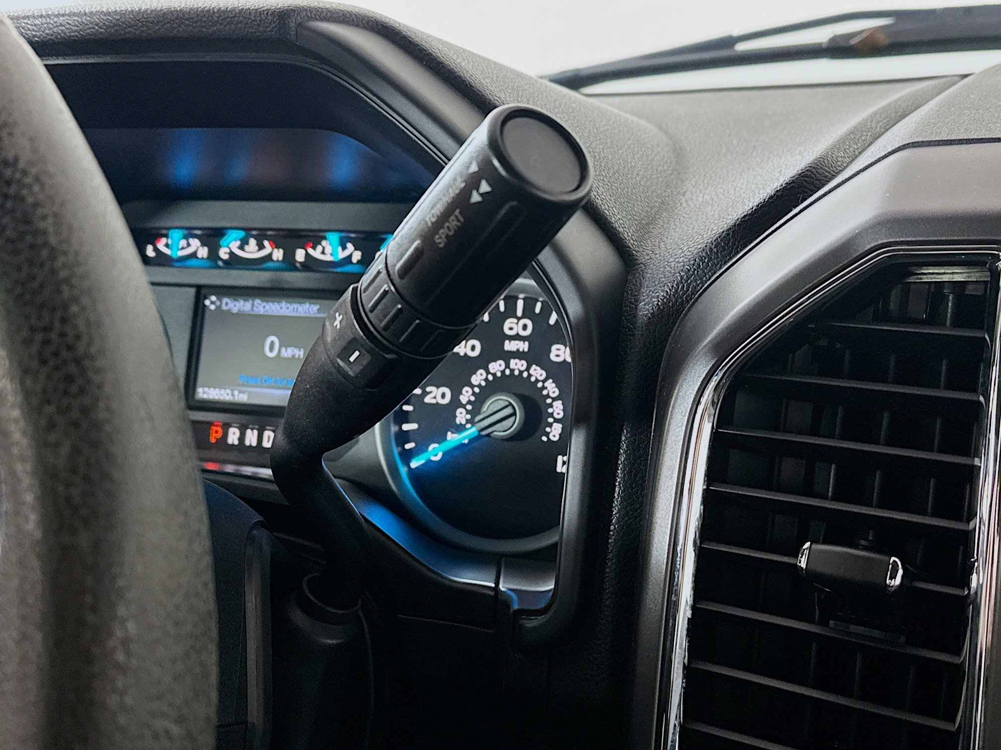 Used 2016 Ford F150 XLT w/ Equipment Group 301A Mid image 16