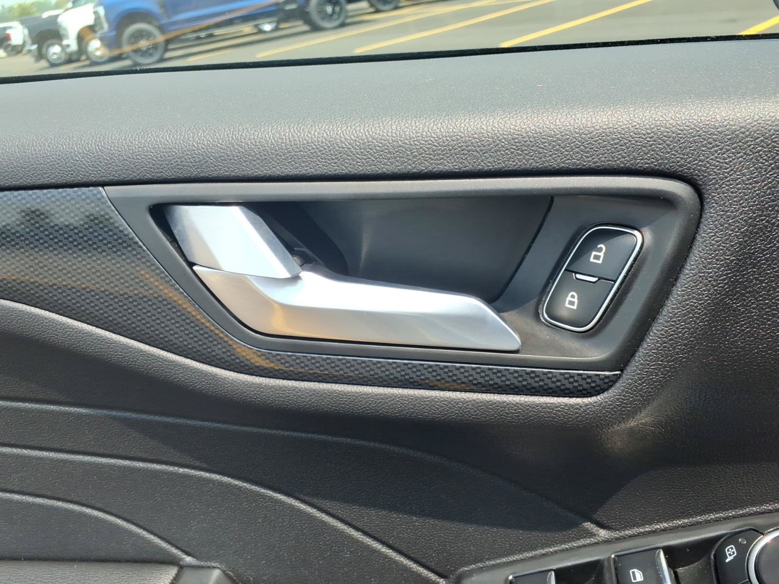 Used 2026 Ford Escape ST-Line AWD/4WD image 15
