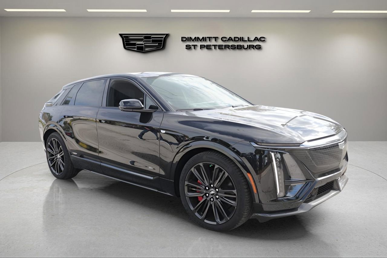 New 2026 Cadillac Lyriq V w/ Exterior Carbon Fiber Package image 7