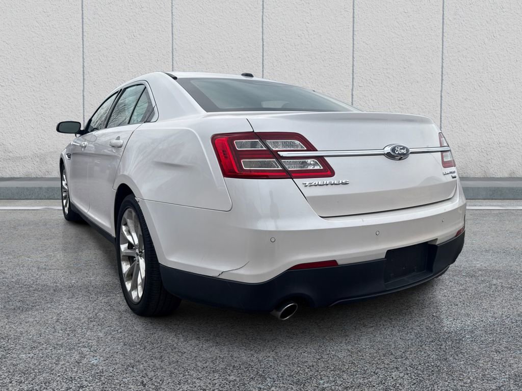 Used 2017 Ford Taurus Limited w/ Driver Assist Package AWD/4WD image 5