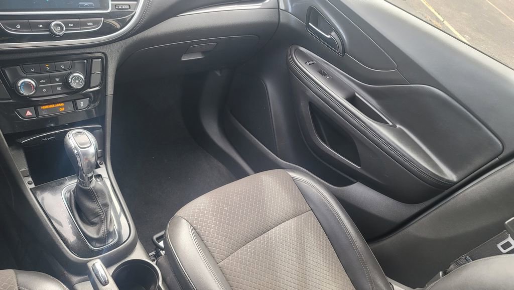 Used 2019 Buick Encore Preferred image 23