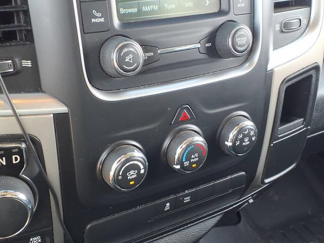 Used 2018 RAM 1500 Classic SLT AWD/4WD image 13