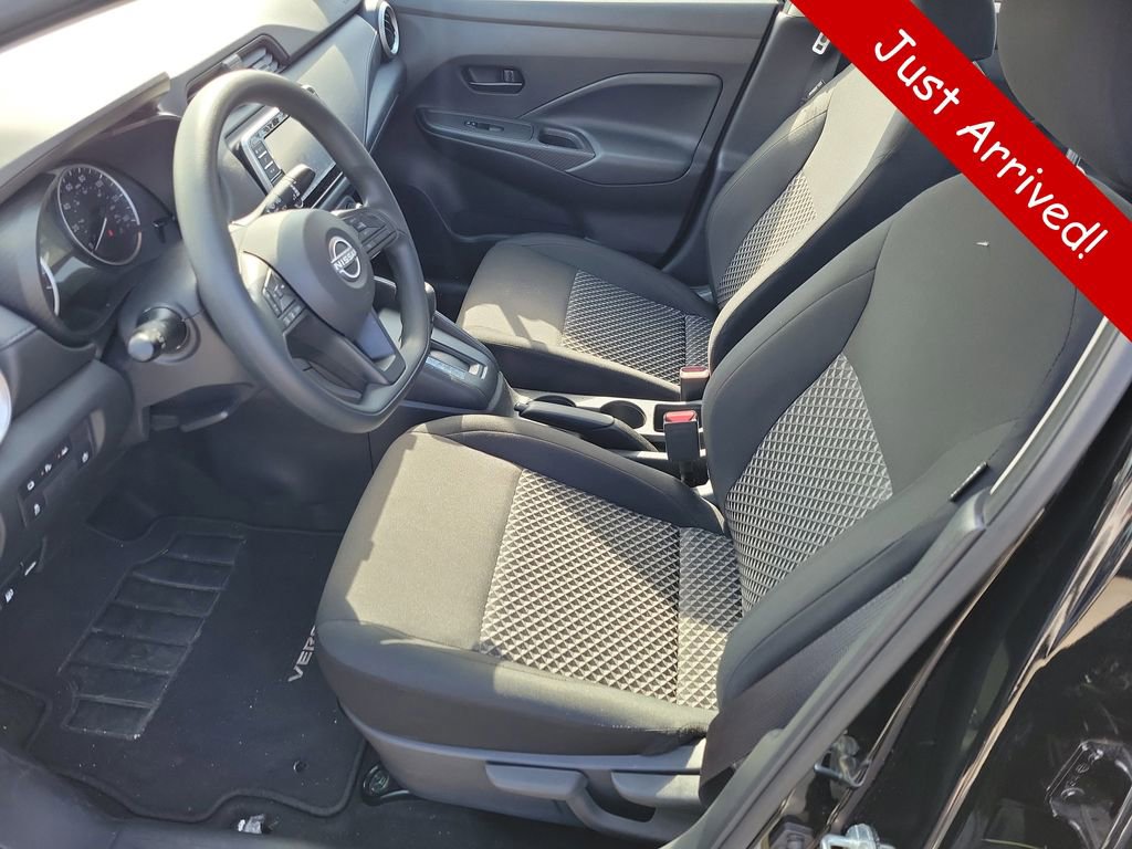 Used 2023 Nissan Versa S w/ Trunk Package image 19