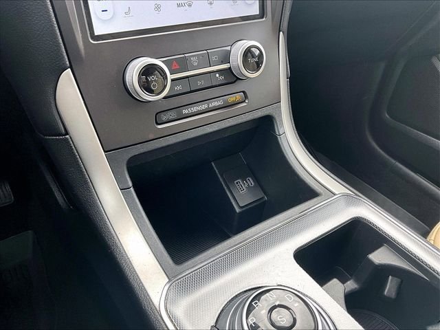 Used 2021 Ford Edge SEL w/ Cargo Accessory Package AWD/4WD image 27