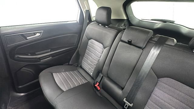 Used 2024 Ford Edge SE AWD/4WD image 14