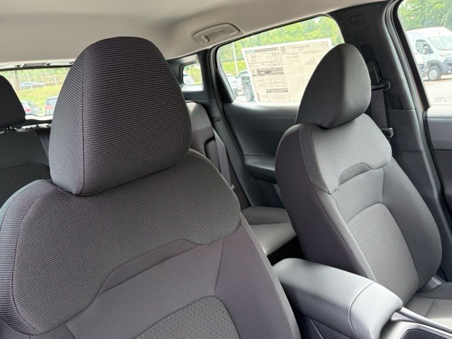 New 2026 Nissan Kicks S FWD image 27
