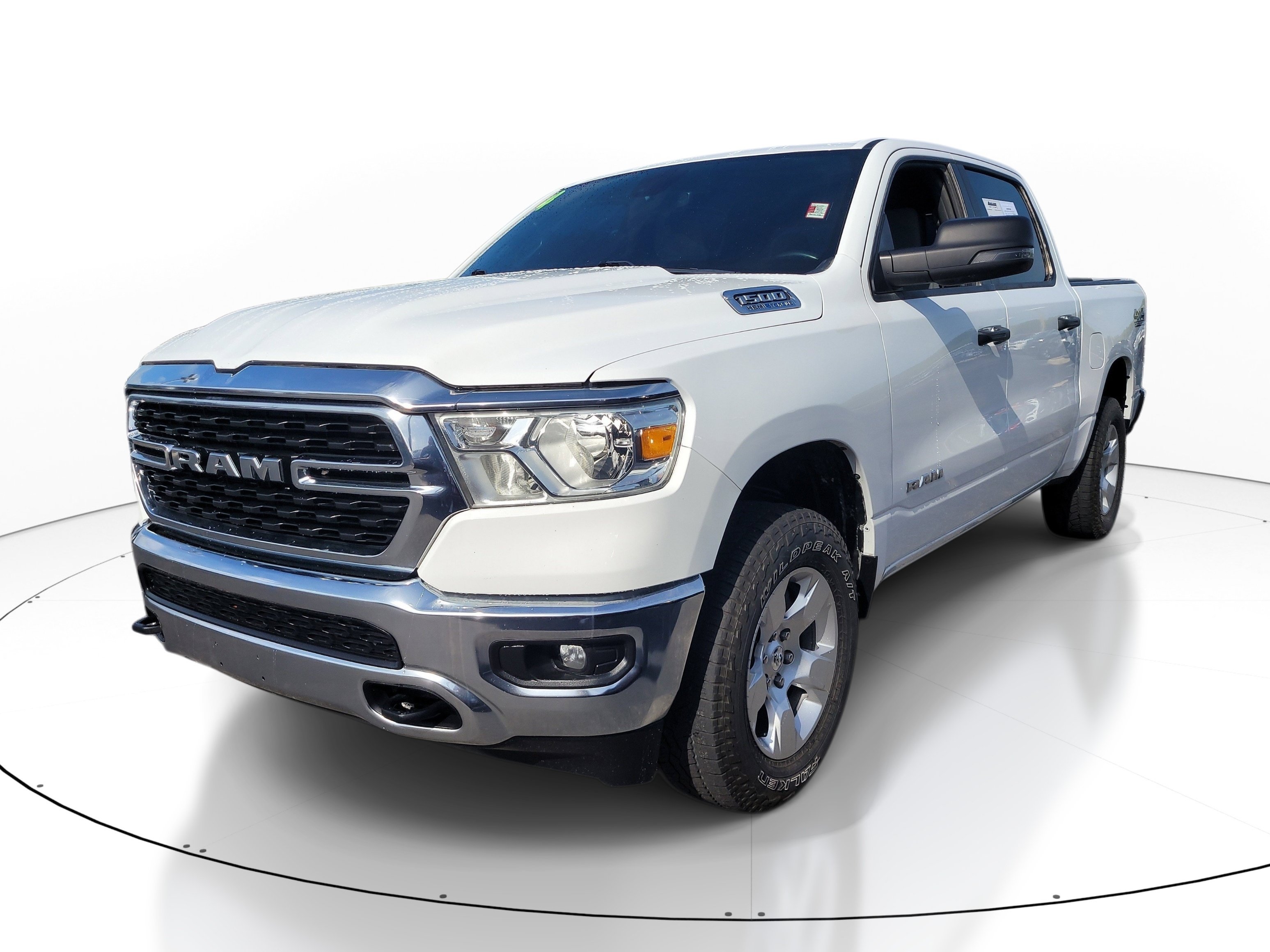 Used 2024 RAM 1500 Big Horn AWD/4WD image 3