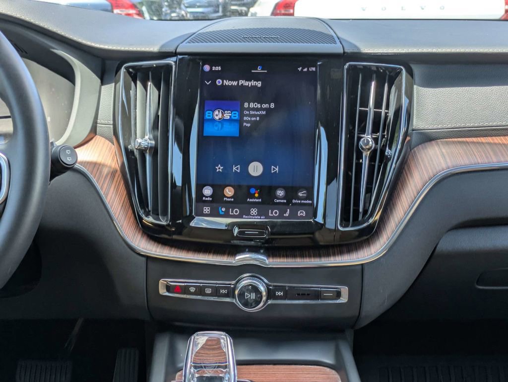 Certified 2023 Volvo XC60 B5 Ultimate w/ Climate Package AWD/4WD image 22