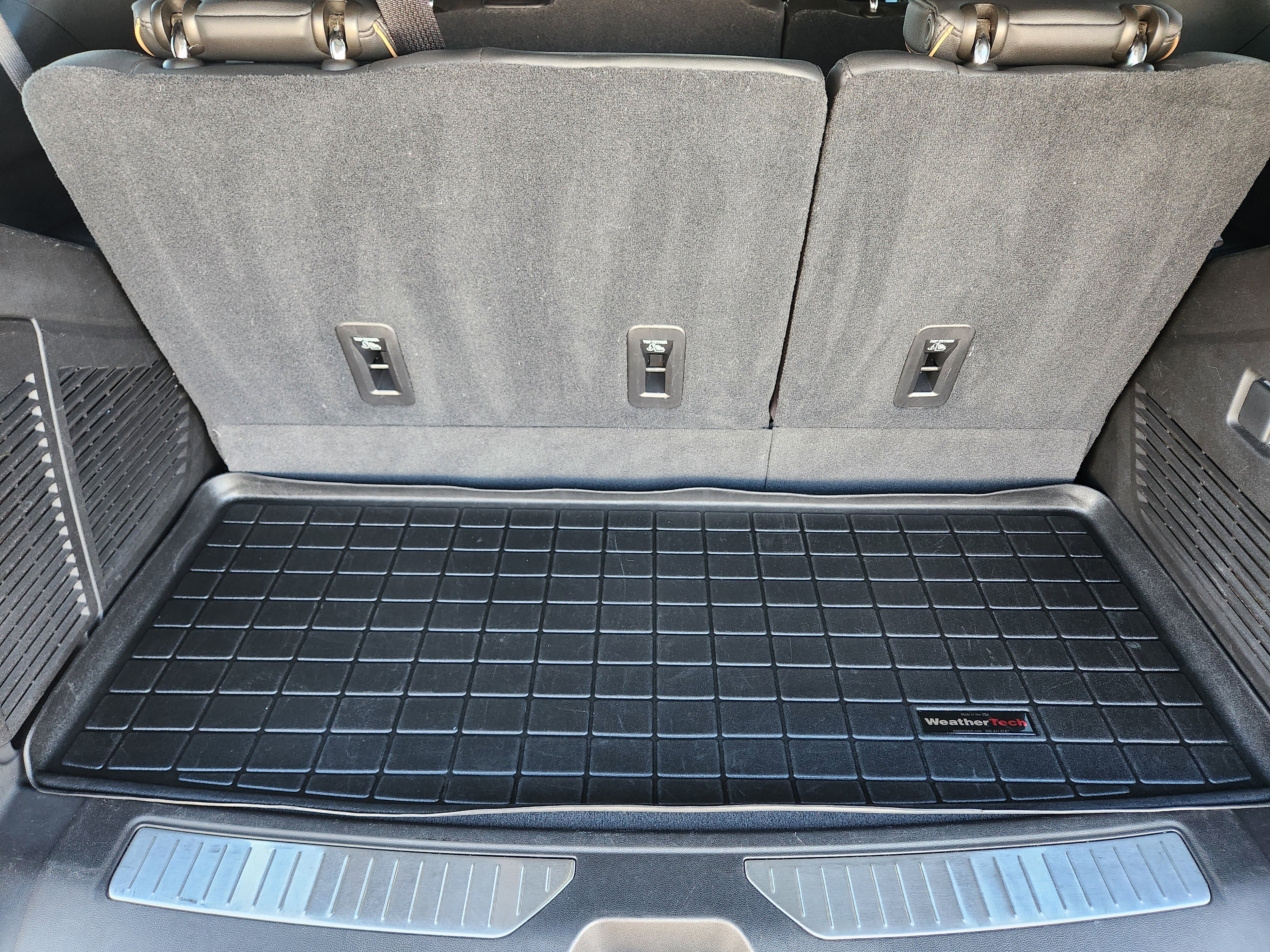 Used 2021 GMC Yukon AT4 w/ Rear Media and Nav Package image 24