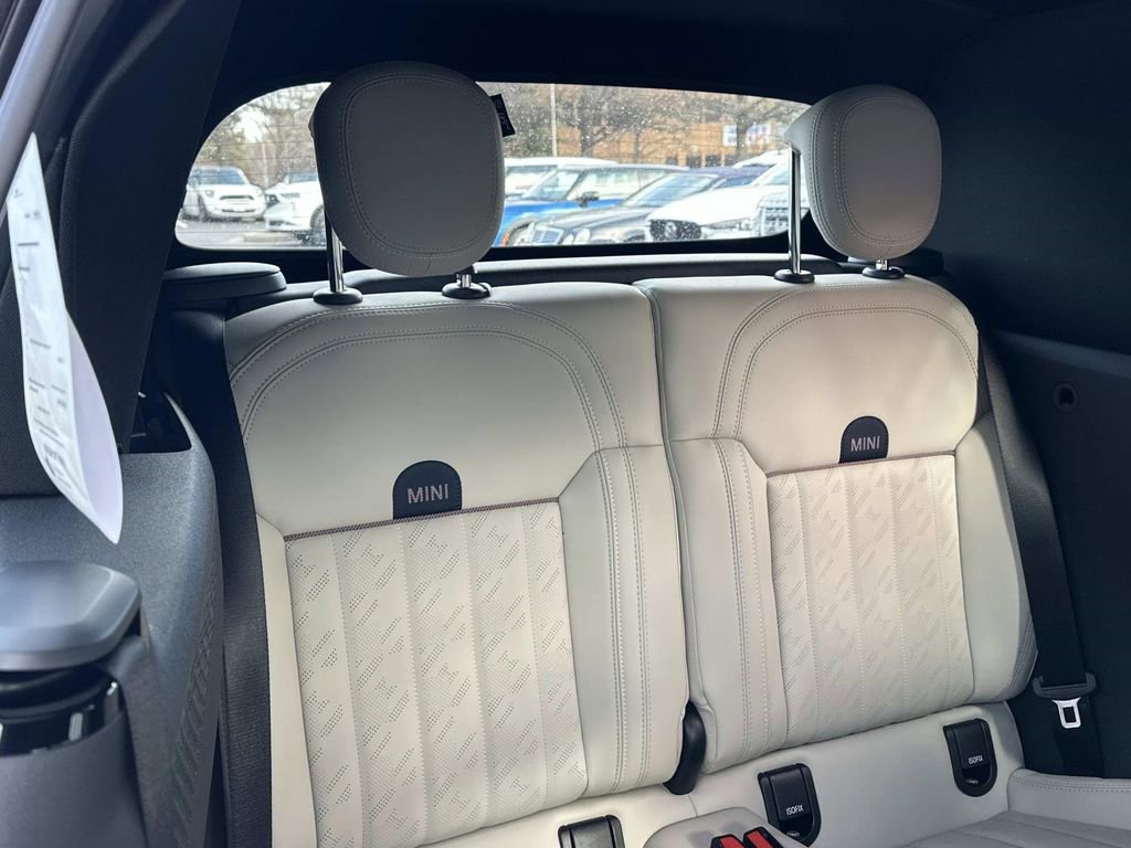 New 2026 MINI Cooper S image 25