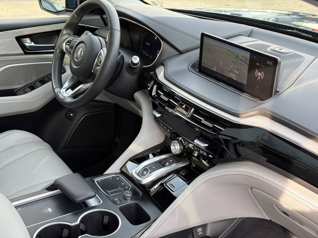 Used 2023 Acura MDX SH-AWD w/ Advance Package image 11