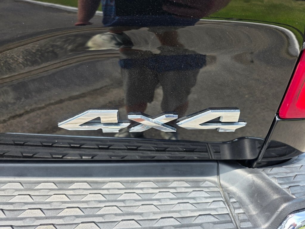 Used 2019 RAM 3500 Big Horn AWD/4WD image 14