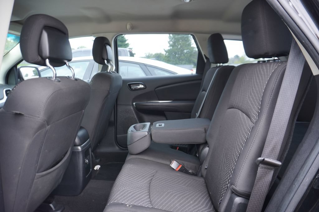 Used 2015 Dodge Journey FWD image 4