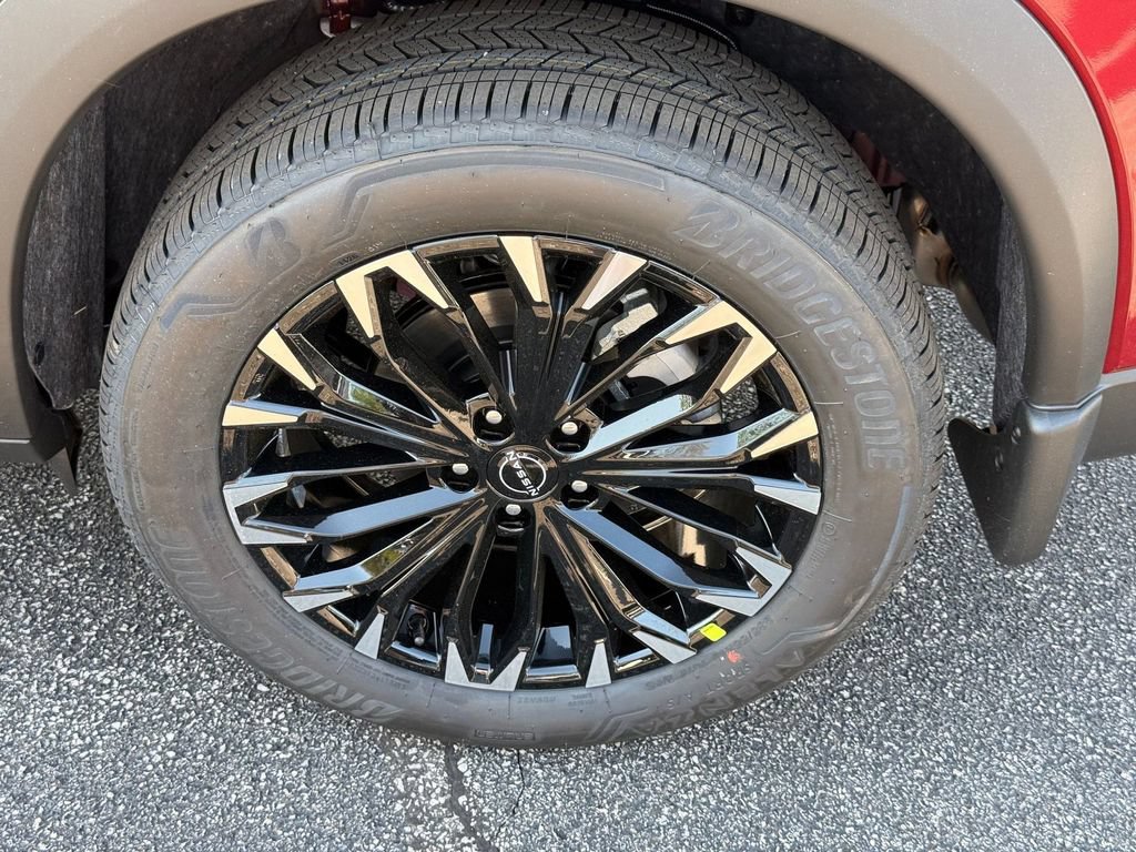 New 2026 Nissan Rogue Dark Armor AWD/4WD image 13