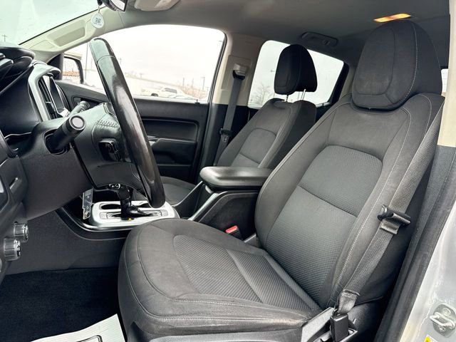 Used 2016 Chevrolet Colorado LT w/ LT Convenience Package image 11