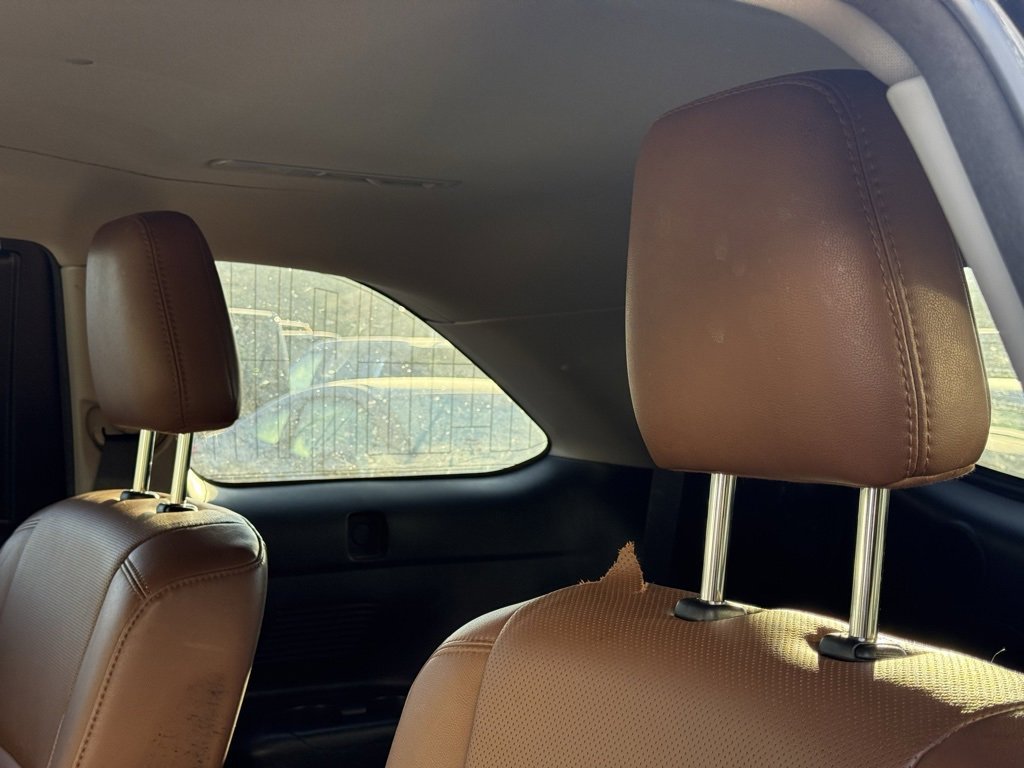 Used 2018 Toyota Highlander Limited image 26