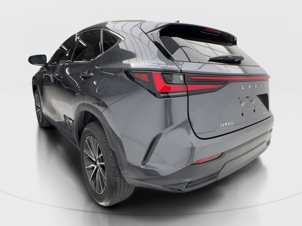 Used 2024 Lexus NX 250 FWD w/ Towing Package (2000 Lbs) image 10