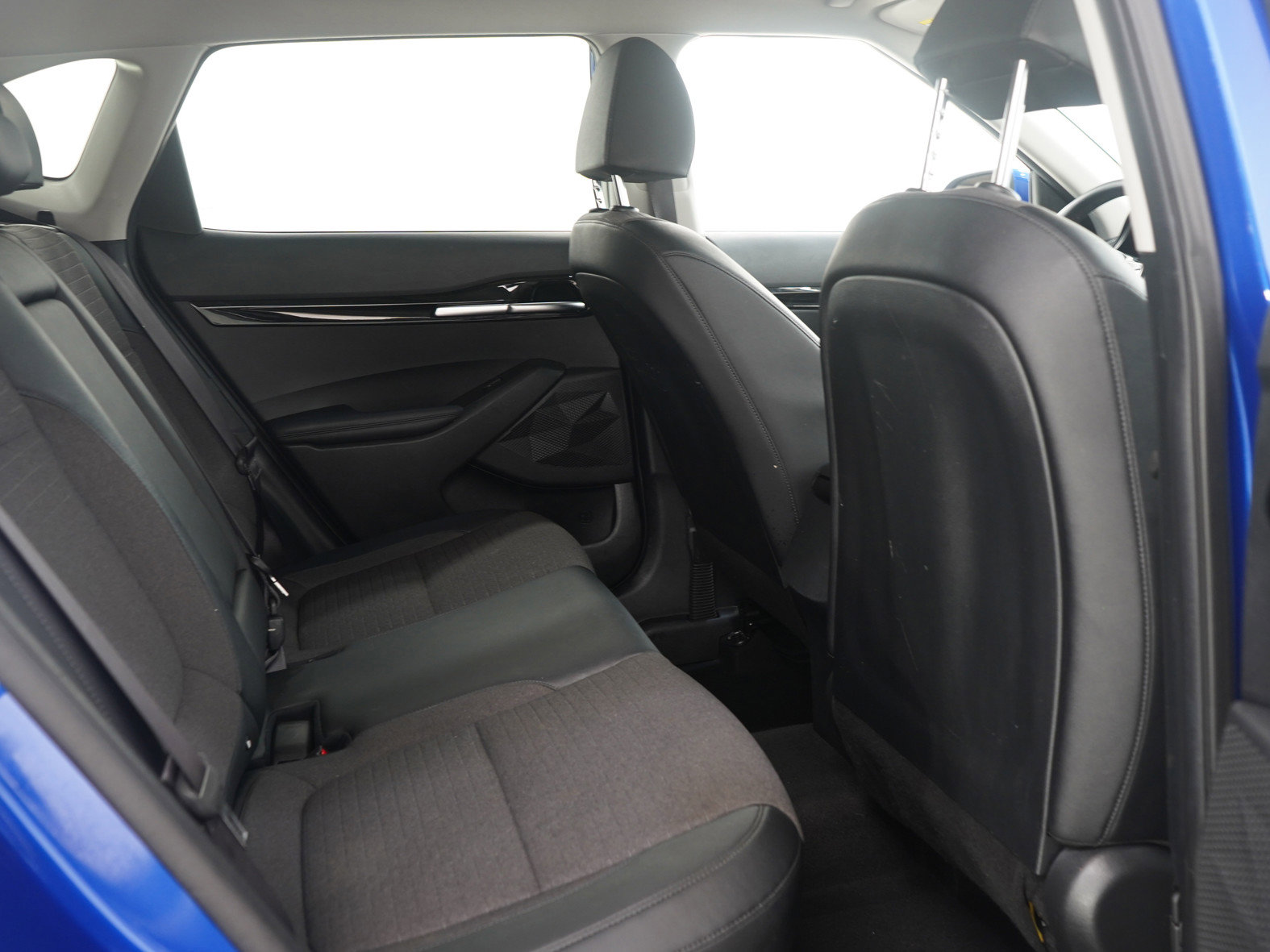 Used 2021 Kia Seltos S image 12