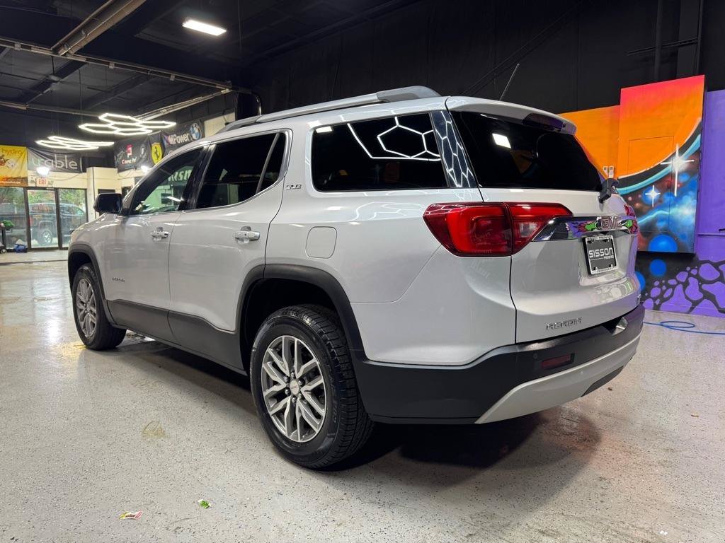 Used 2017 GMC Acadia SLE w/ Driver Alert Package I AWD/4WD image 3