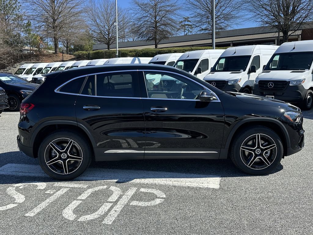 New 2026 Mercedes-Benz GLA 250 4MATIC image 9