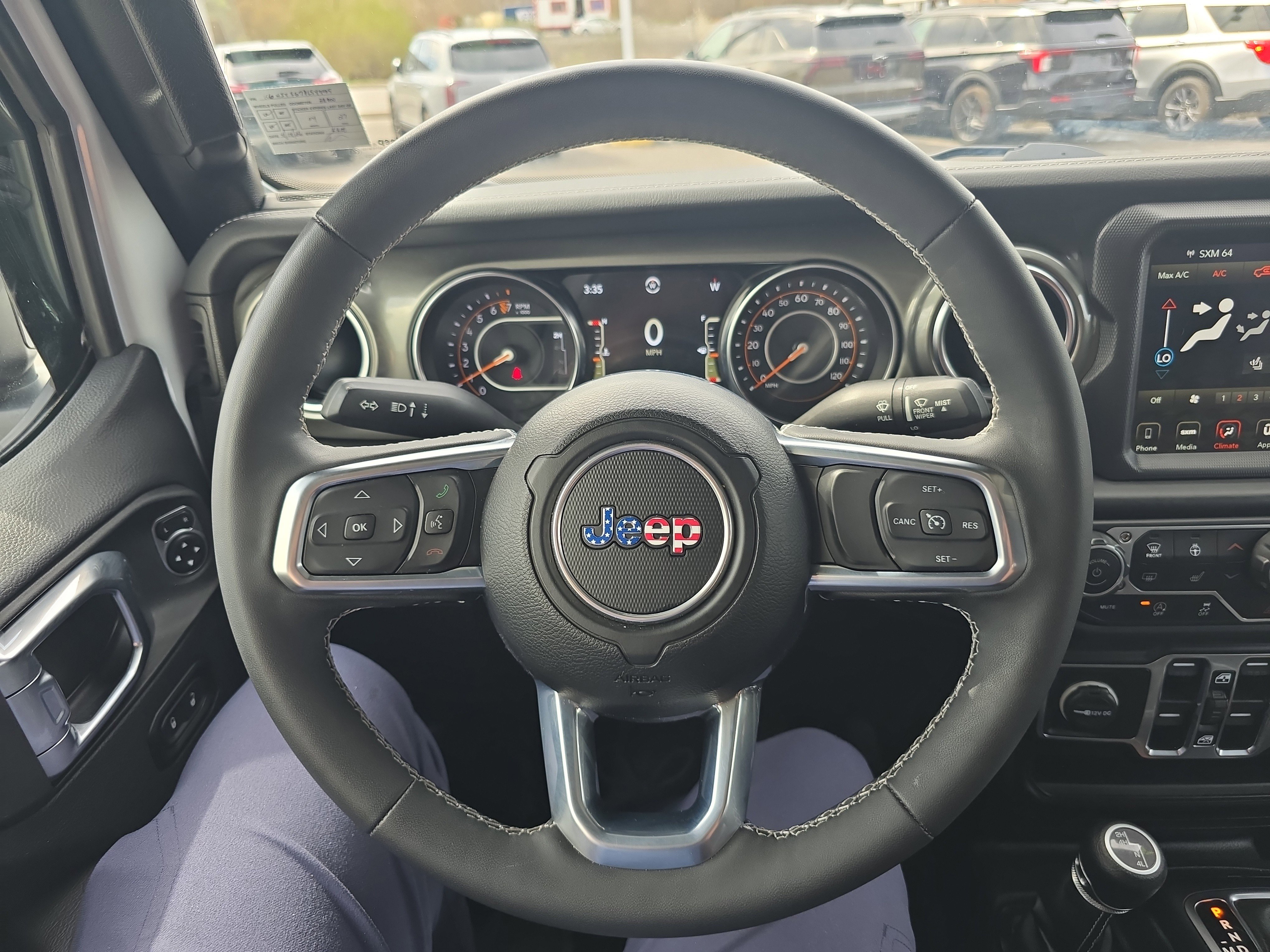 Used 2023 Jeep Gladiator Overland w/ Cold Weather Group image 21