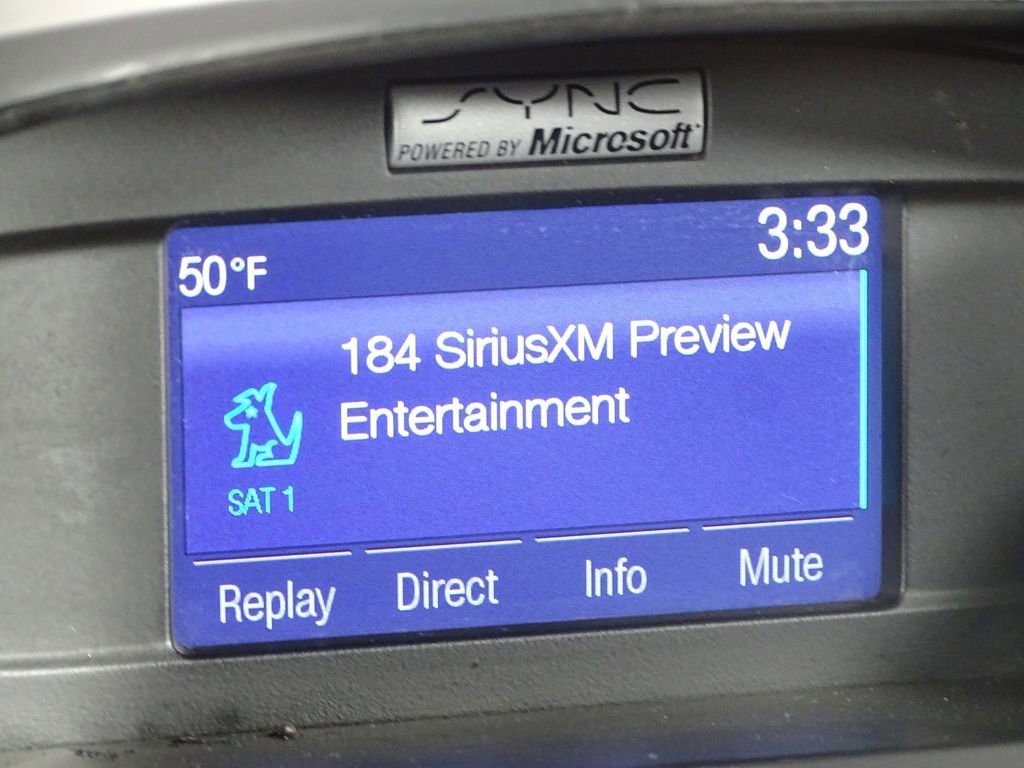 Used 2015 Ford Escape SE image 33