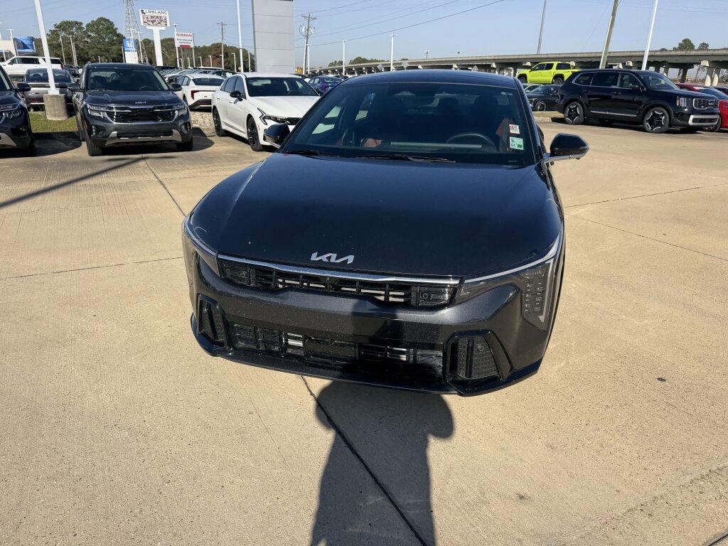 Certified 2025 Kia K4 GT-Line Turbo image 5