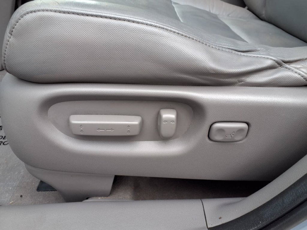 Used 2009 Honda CR-V EX-L image 16