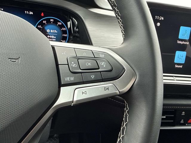 Certified 2025 Volkswagen Atlas Cross Sport SE image 23