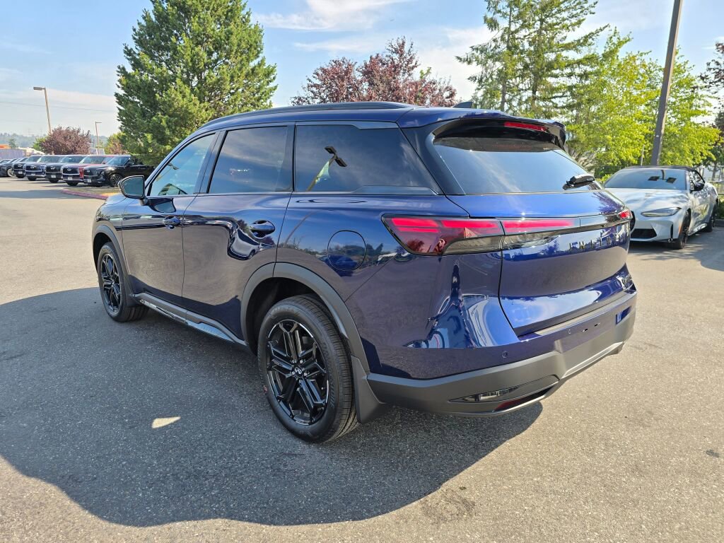 New 2026 INFINITI QX60 Luxe image 5