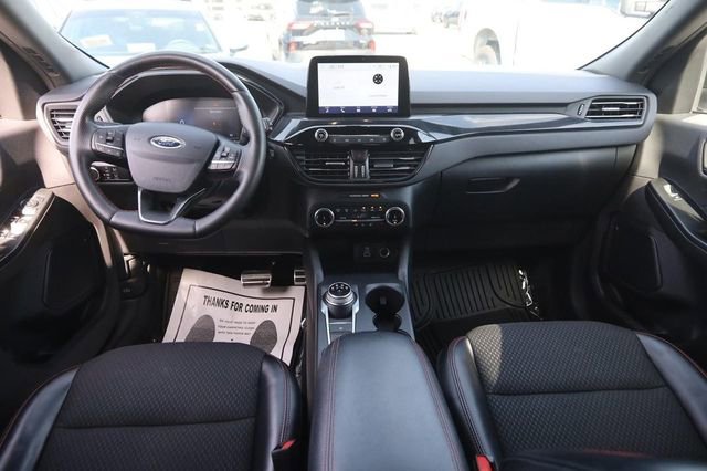 Certified 2024 Ford Escape ST-Line w/ Cold Weather Package FWD image 21
