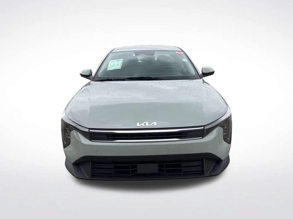 Used 2025 Kia K4 FWD image 3