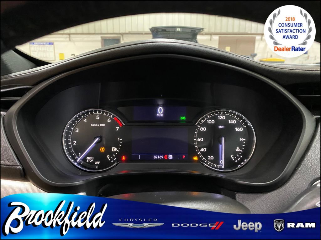 Used 2020 Cadillac XT4 Premium Luxury image 27