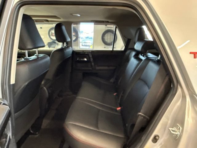 Used 2019 Toyota 4Runner TRD Off-Road Premium AWD/4WD image 25