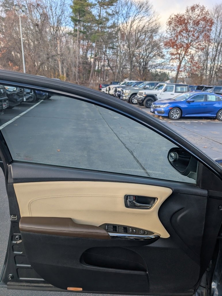 Certified 2015 Toyota Avalon XLE Premium image 14