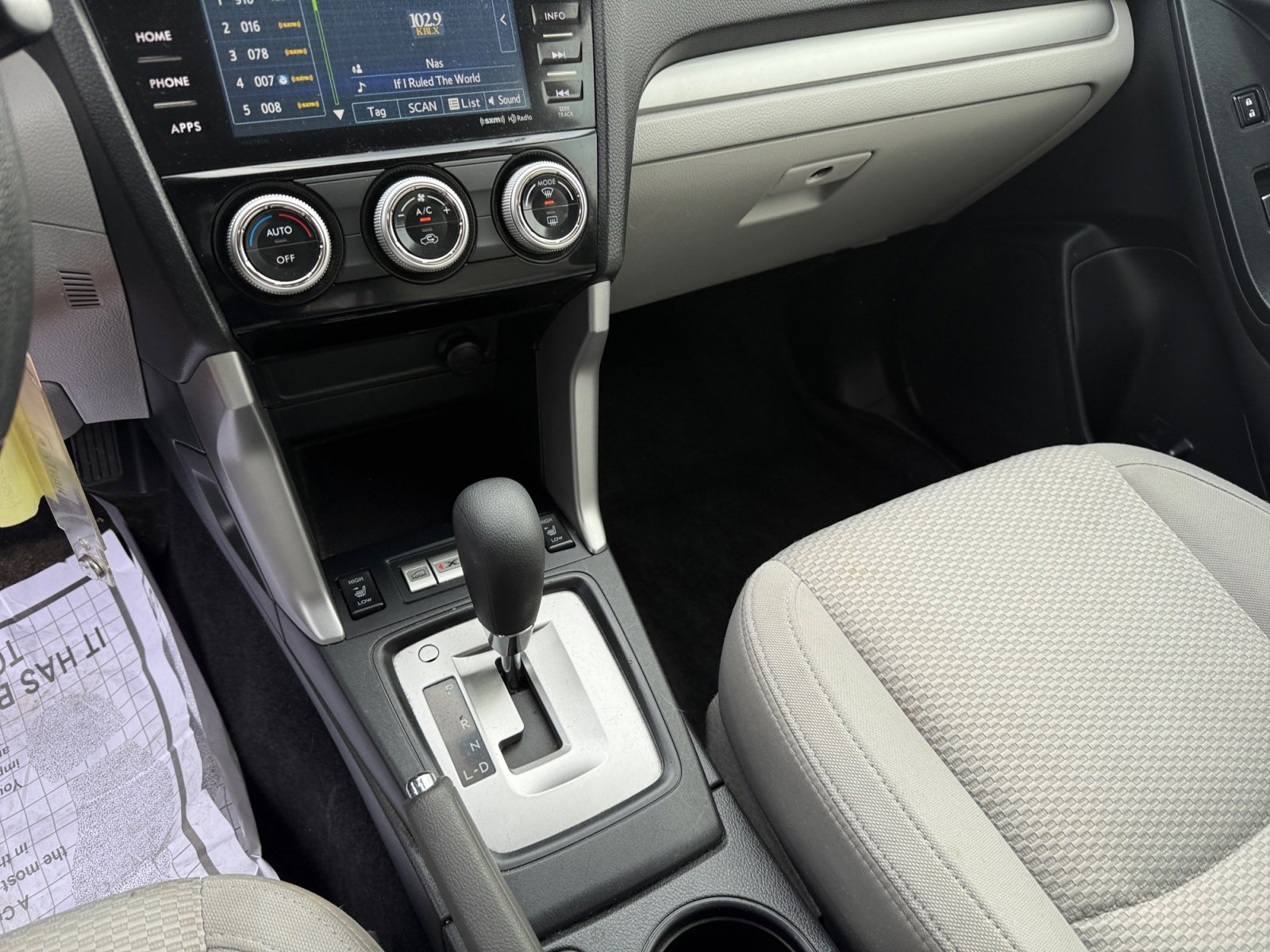 Used 2017 Subaru Forester 2.5i Premium image 13