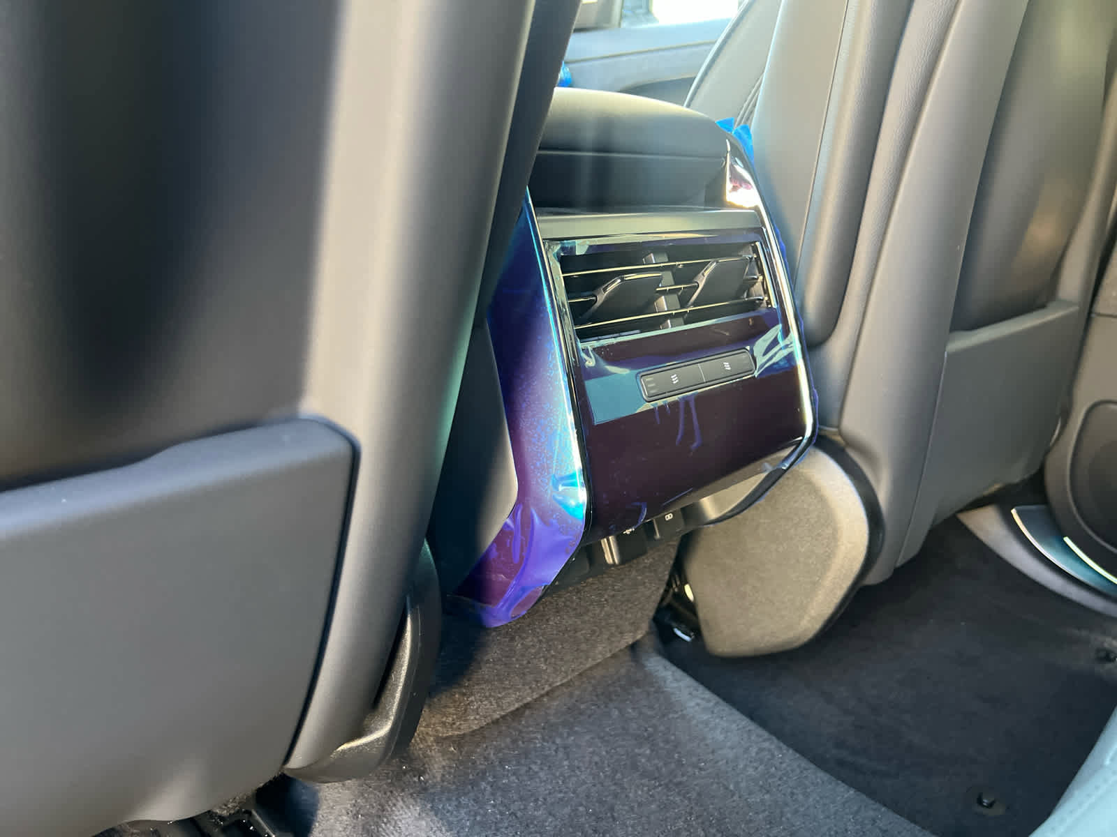 Used 2025 Land Rover Range Rover Sport image 17