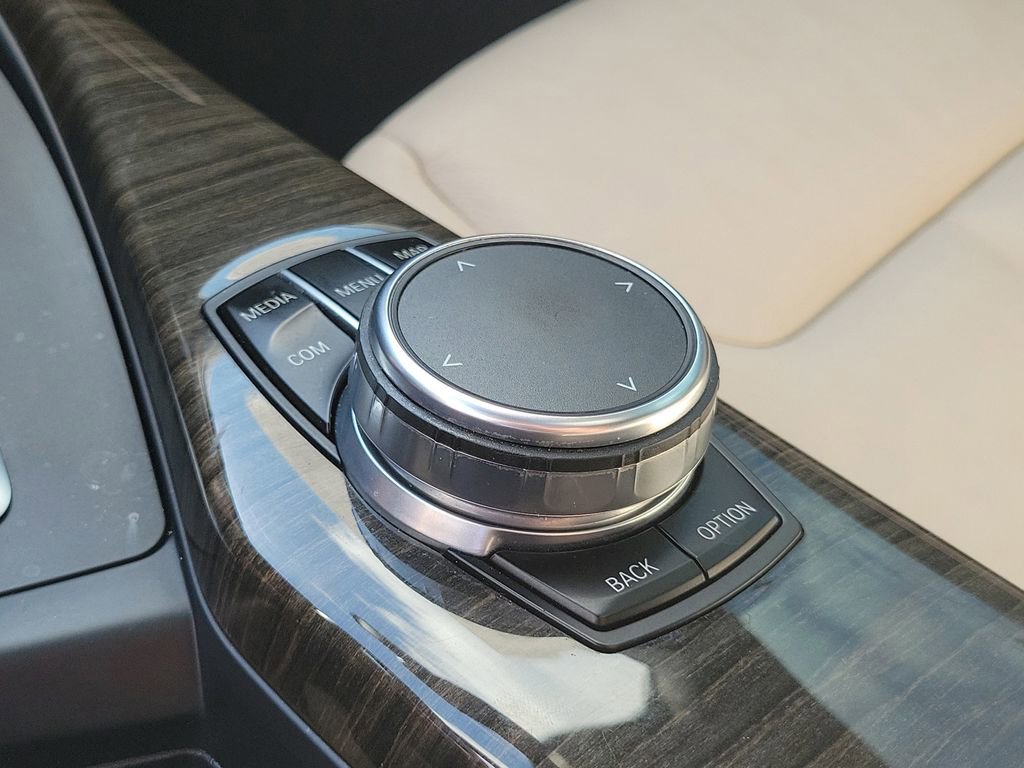 Used 2018 BMW 230i Coupe image 36