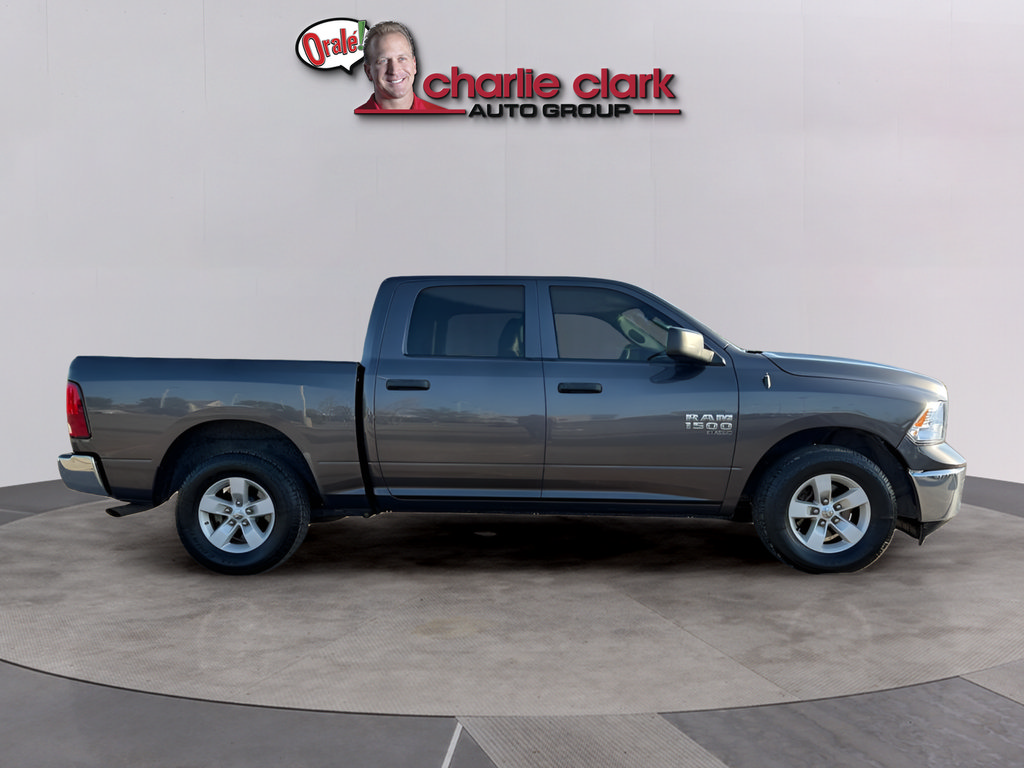 Used 2022 RAM 1500 Classic SLT RWD image 8
