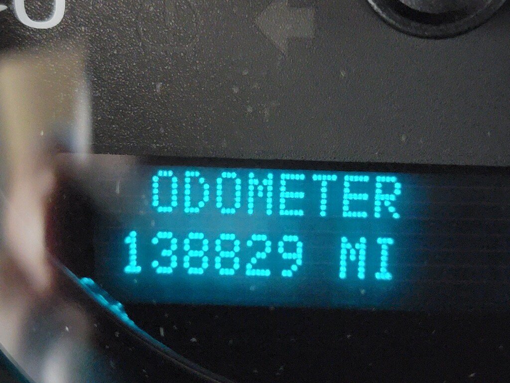 Used 2014 GMC Yukon SLT w/ SLT Chrome Package AWD/4WD image 17