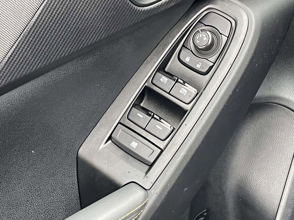 Used 2025 Subaru Crosstrek 2.5i Sport w/ Popular Package #4A AWD/4WD image 15