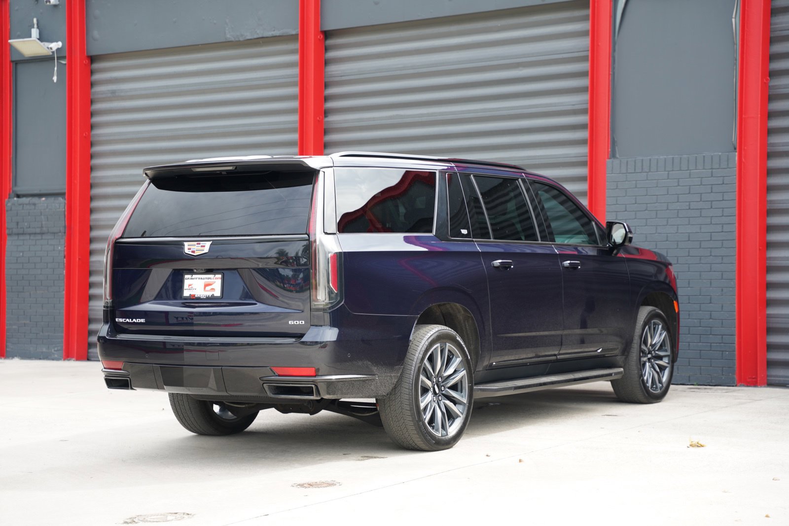 Used 2024 Cadillac Escalade ESV Sport AWD/4WD image 7