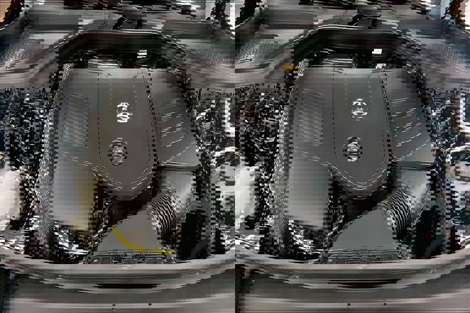 Used 2025 Mercedes-Benz GLC 300 image 17