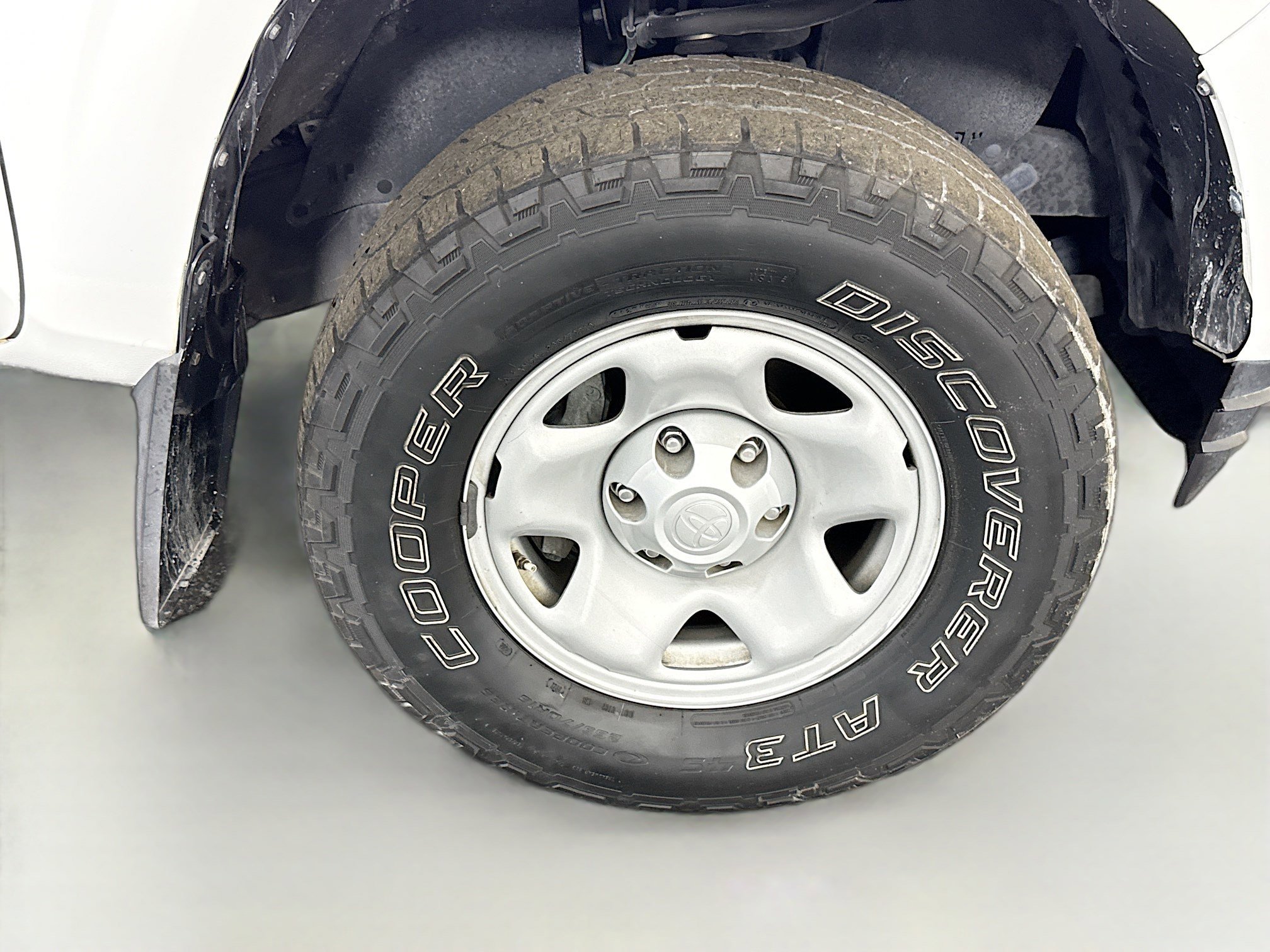 Used 2021 Toyota Tacoma SR w/ SR Convenience Package image 31