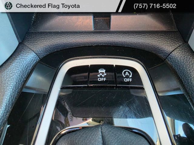 Certified 2025 Toyota Corolla Cross LE AWD/4WD image 21