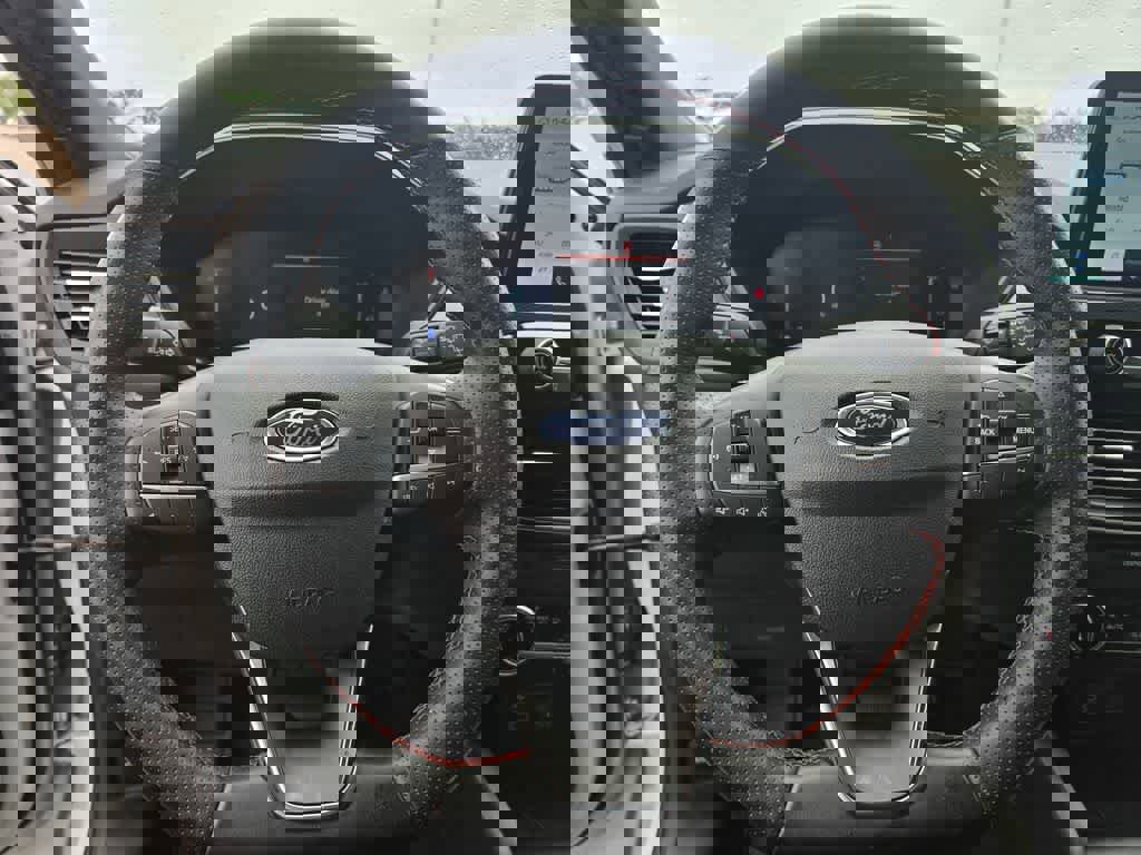 Used 2025 Ford Escape ST-Line image 22