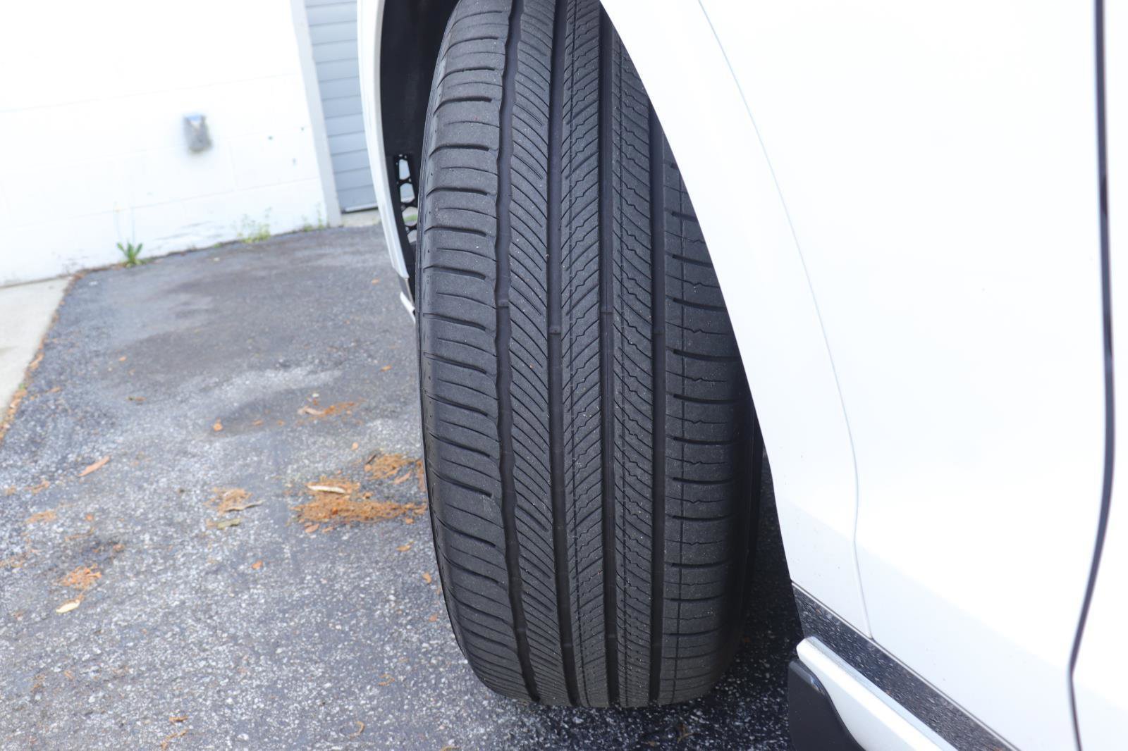 Used 2026 Genesis GV70 2.5T image 41